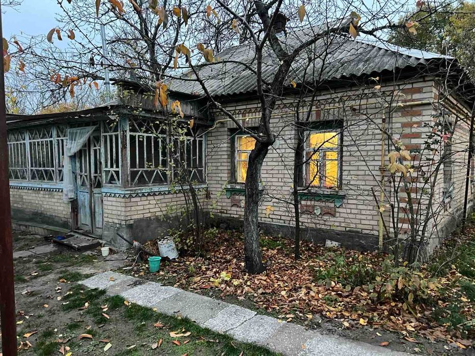 Пропоную до продажу будинок в с. Мошни