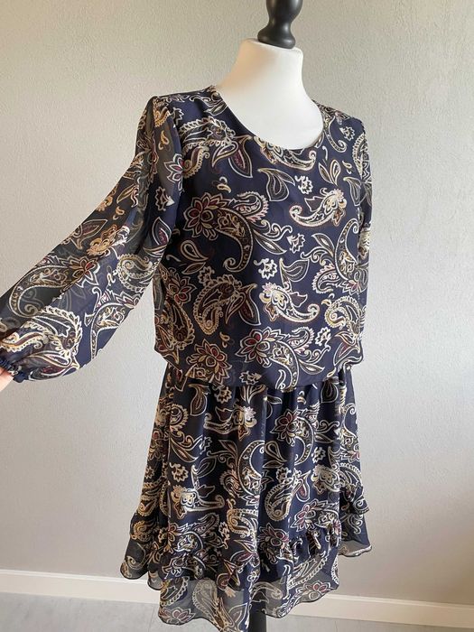 Jesienna sukienka do kozaków paisley wzór turecki M