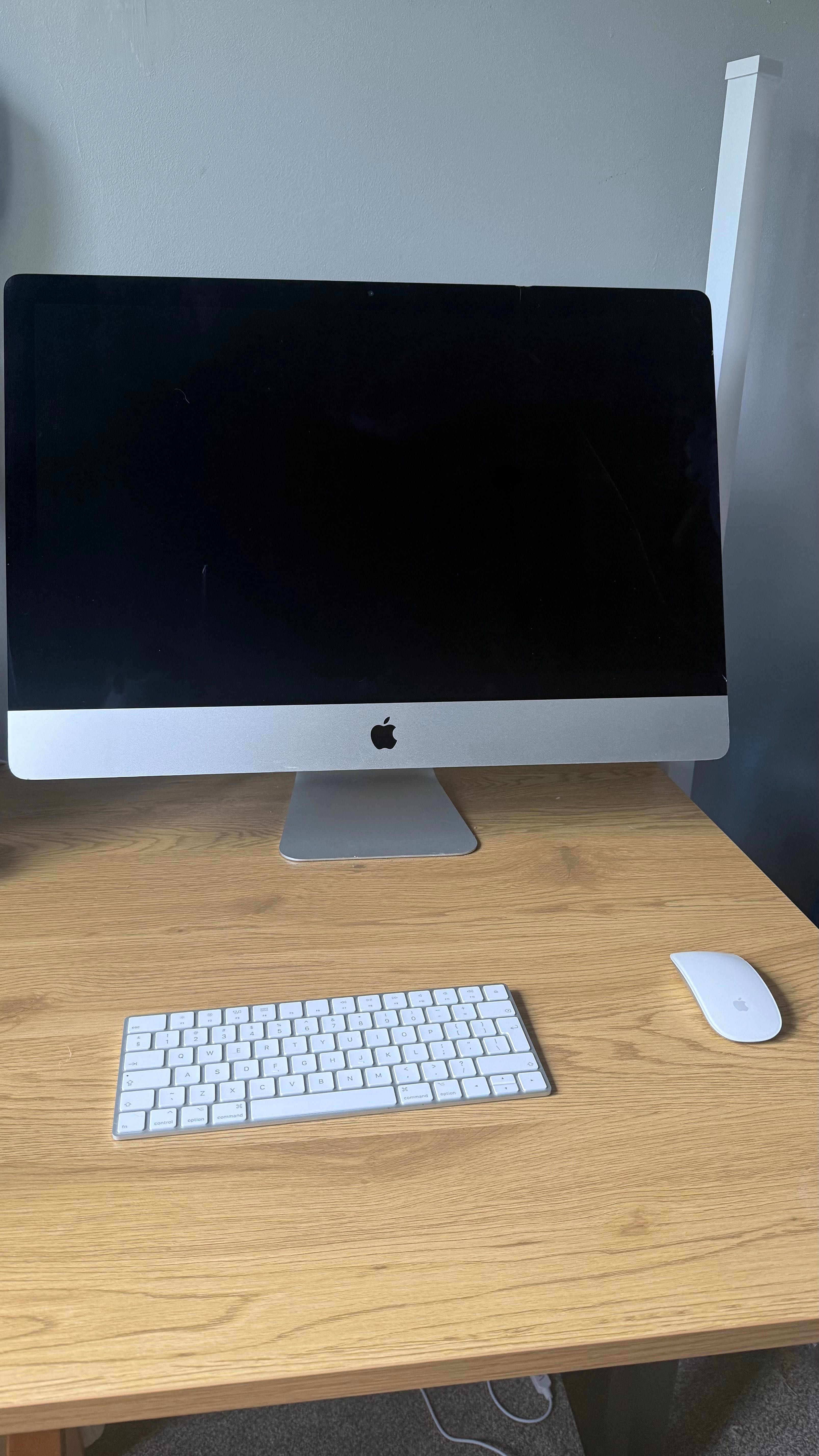 Apple iMac 27" A1419 Retina 5K | i5-6600 | 16GB RAM | AMD R9 | 2TB HDD