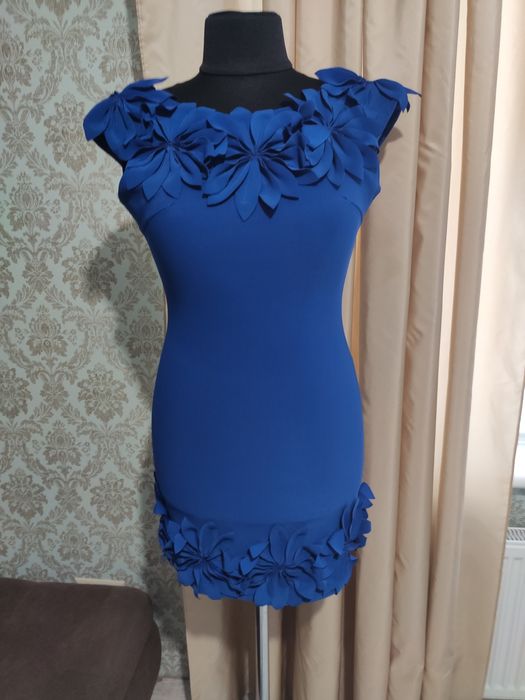 Молодіжна стильна сукня