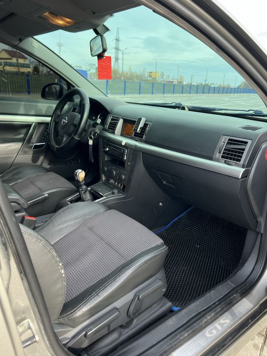 Продам Opel Vectra C 3.2v6 GTS