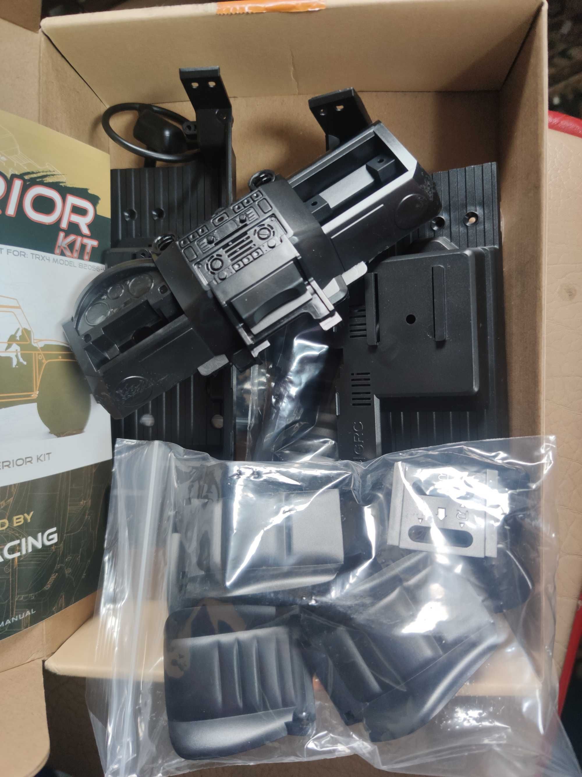 Interior traxxas defender 1/10