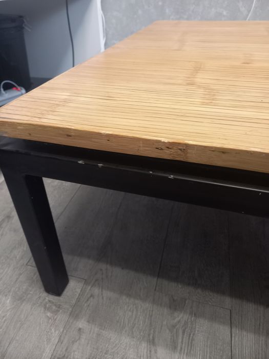 Mesa de centro em madeira