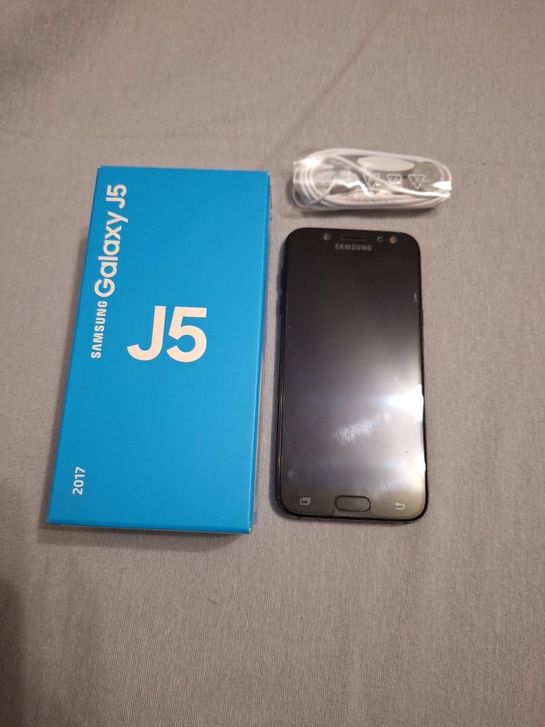 Telefon Samsung Galaxy j5 2017