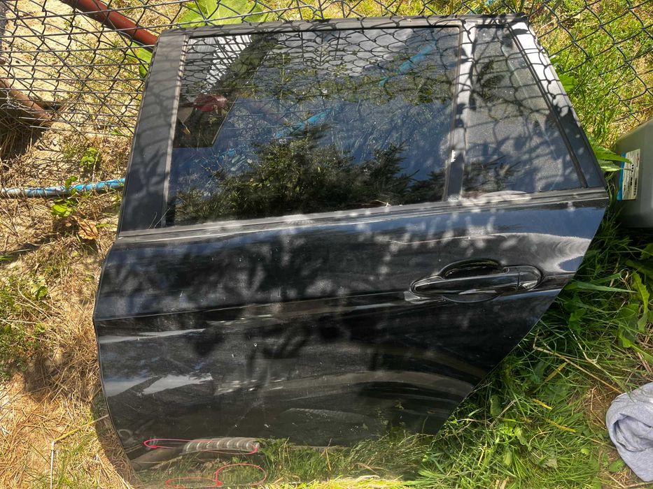 Drzwi Lewy tył tylne / Prawy tył tylne BMW E91 475/9 Schwarz Czarny