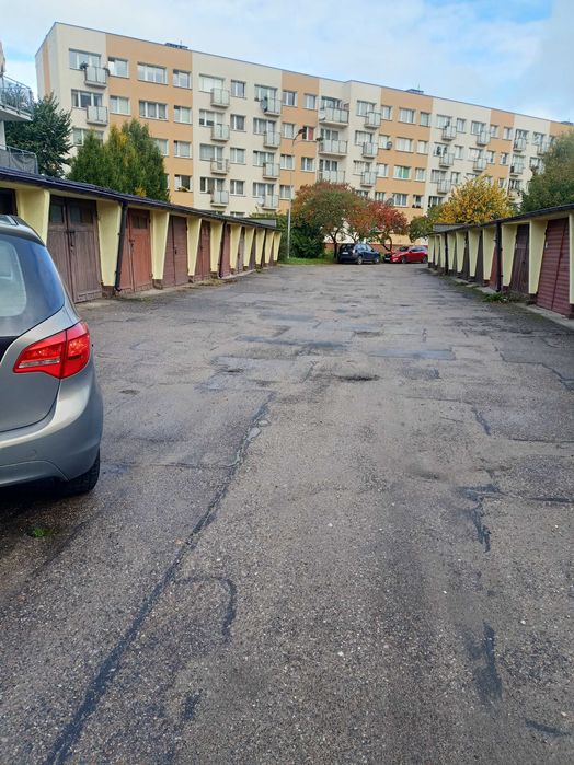 Zamiana  GARAŻU  przy ul.  Moniuszki  na rejon  Spasowskiego...