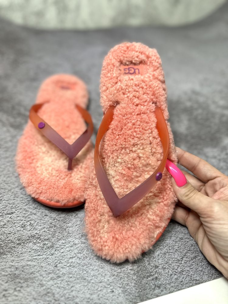 Тапочки UGG Жіночі капці вьетнамки сланці Fluffie II Flip Flop