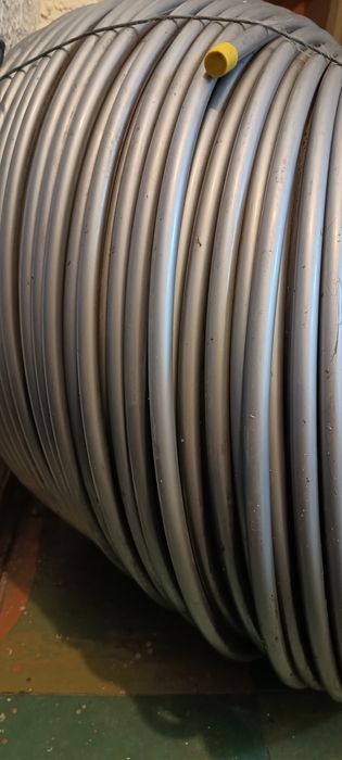 Труба Rehau Universalrohr Rautitan flex  16*2,2