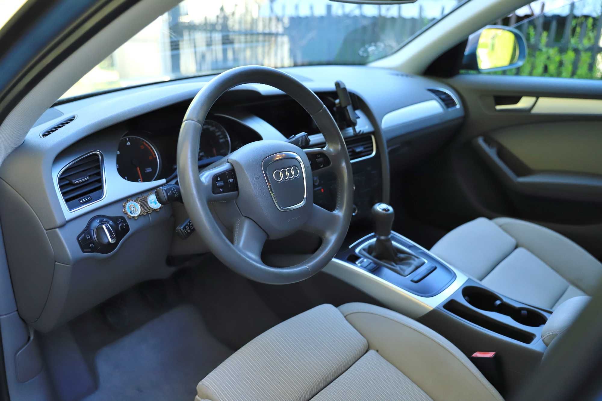 Audi a4 b8 2.0 Tdi 177