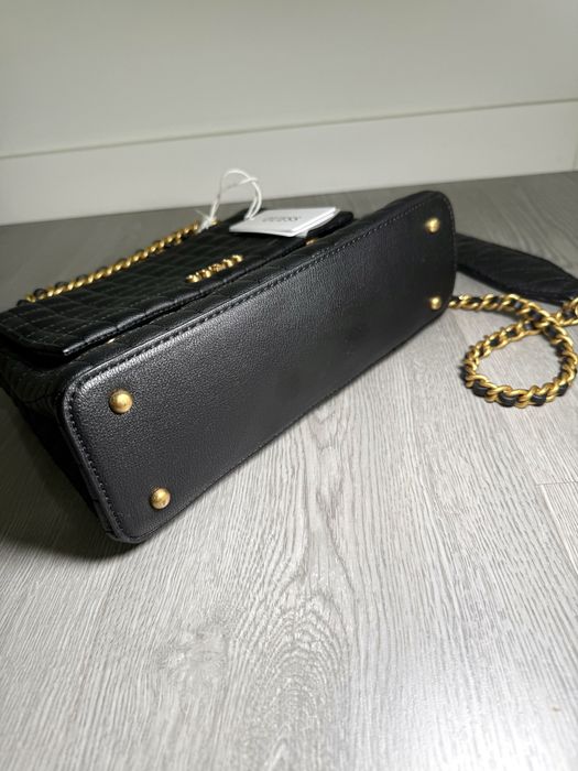 Mala Guess - nova com etiquetas