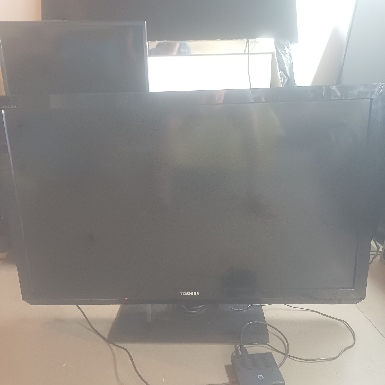 Телевізор Toshiba 42 діагональ