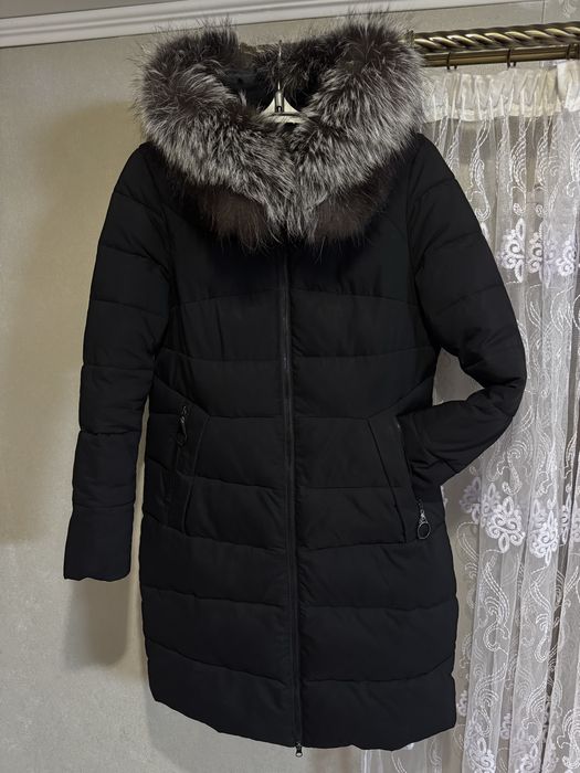 Пуховик жіночий