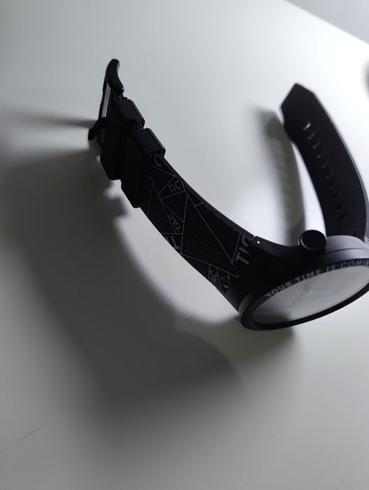 Swatch Halloween RUN BUT YOU CAN'T HIDE