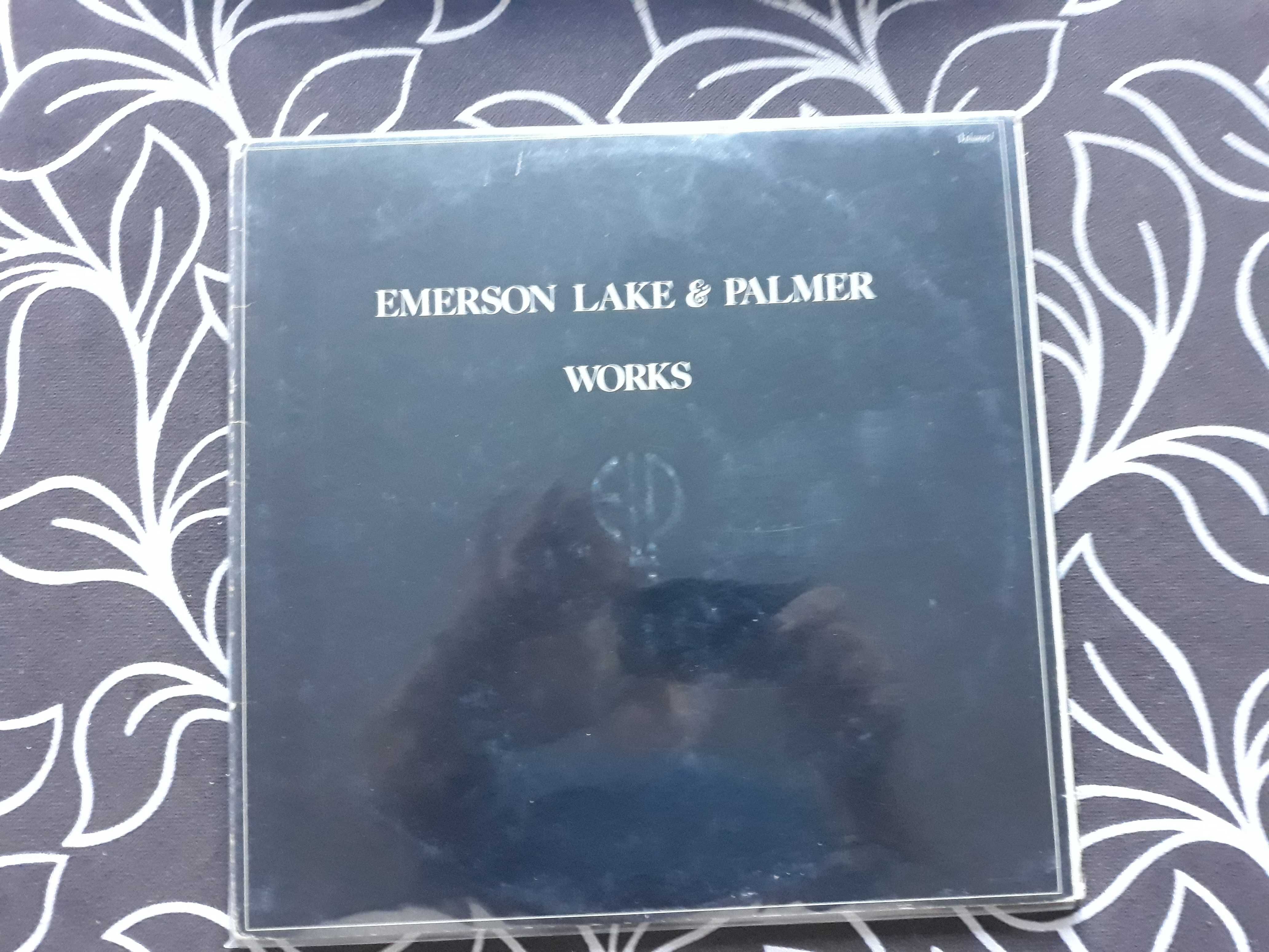 Продам LP с группой  Emerson Lake & Palmer*