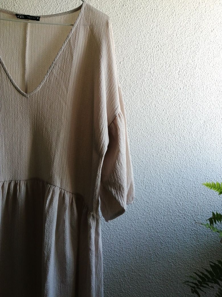 Vestido creme Zara - M