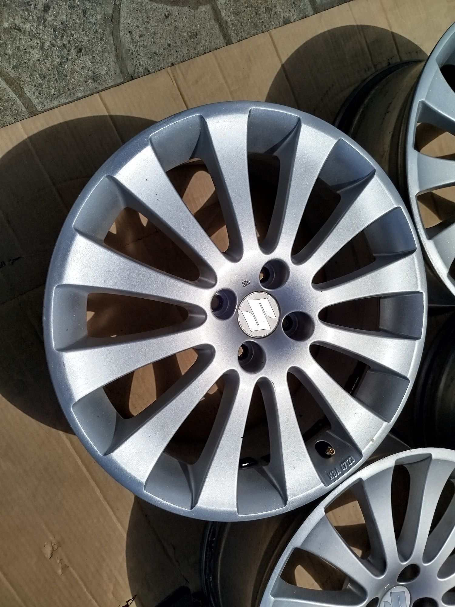 Диски 4x100 R17 SUZUKI KIA Hyundai Geely Mk cross