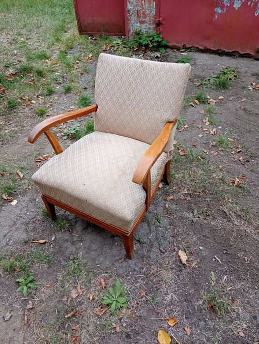 Кресло винтажное.