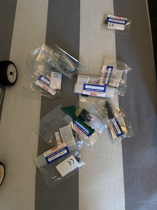 Carro telecomandado a gasolina