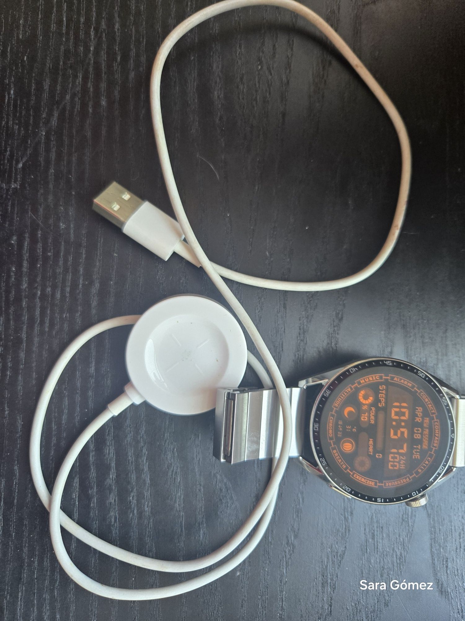 Motorola smartwatch