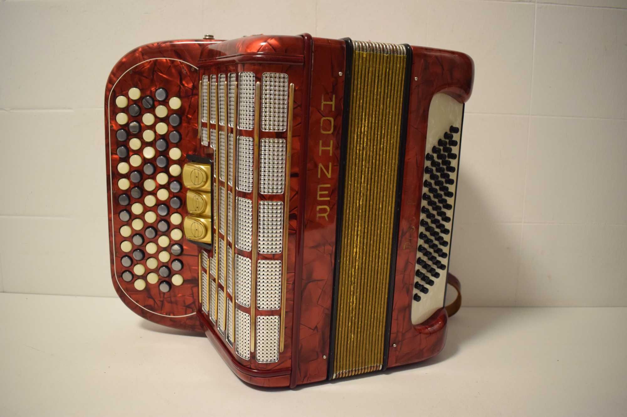 Acordeao Hohner Picolo 2 Voz. N. 74