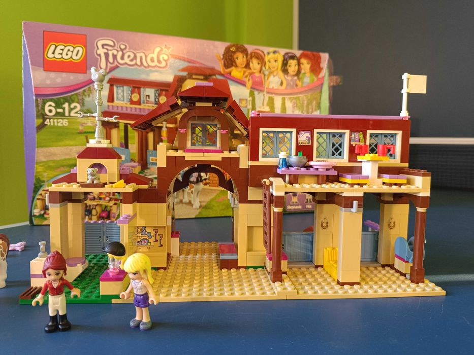 LEGO Friends 41126 Stajnia klub jeździecki Heartlake 100% kompletne!