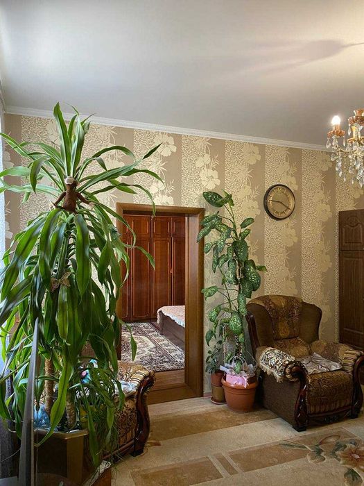 Продаж частини будинку на вул. Князів Коріатовичів