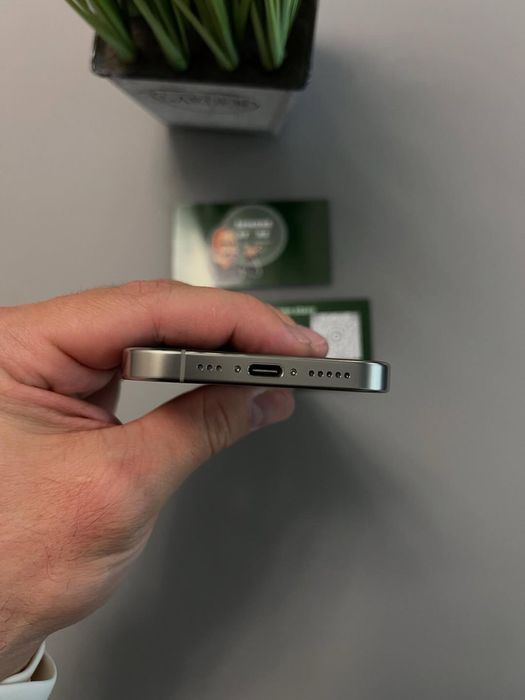 iPhone 16 Pro,256GB,Natural!!!Neverlock!Гарантия!Магазин!