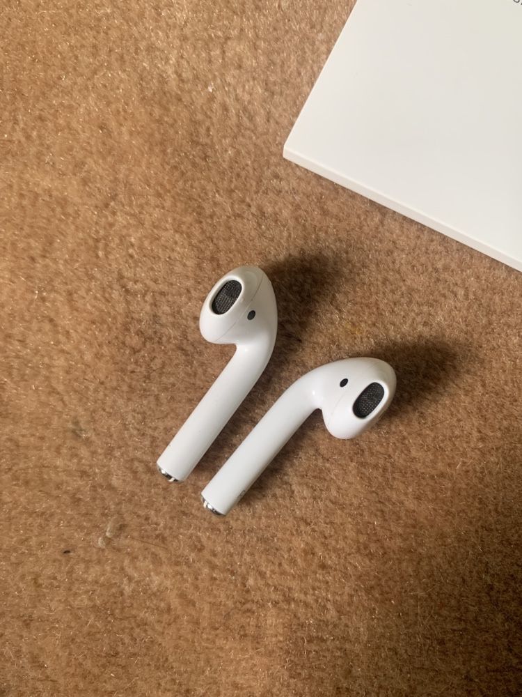 наушники AirPods 1/2, левый A1722/A2031, правый A1523/A2032