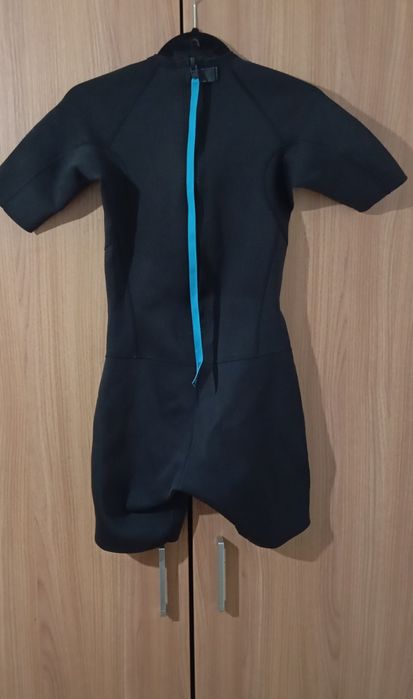 Fato de surf para criança