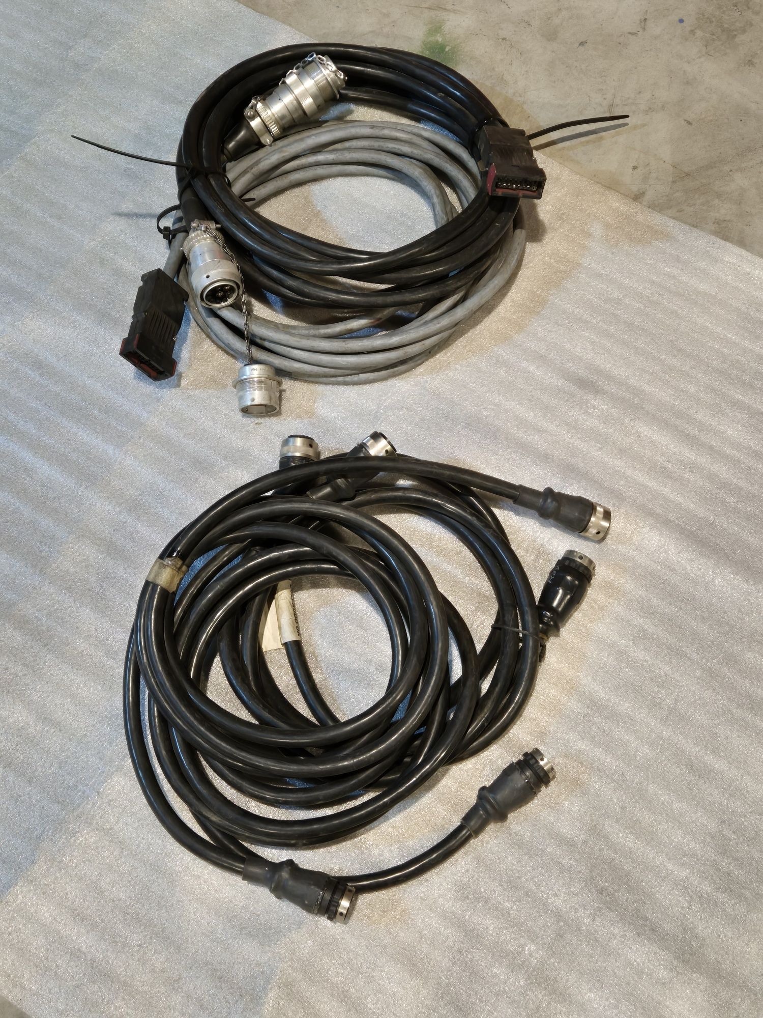 Kabel Arag Brawo
