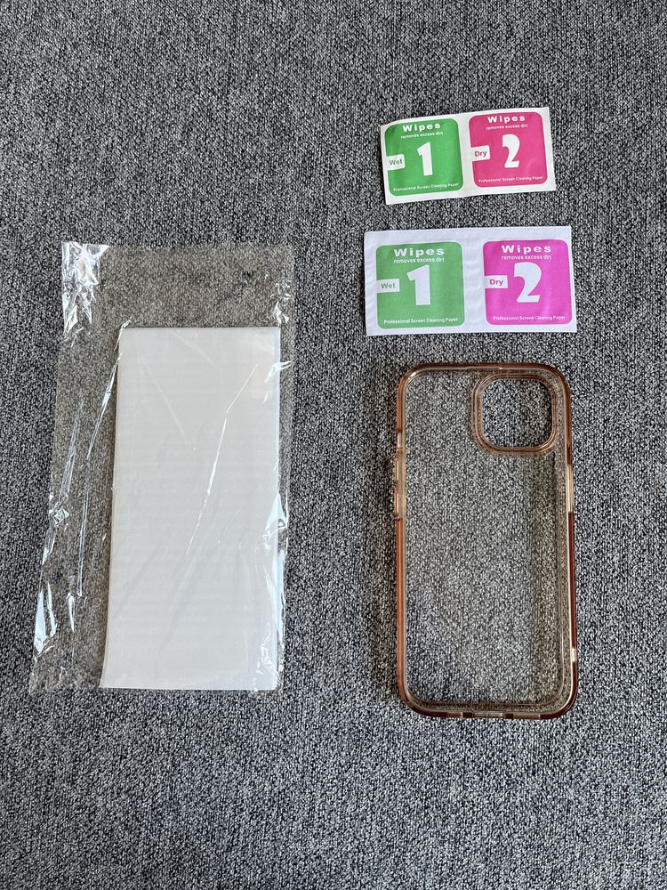 Etui Spigen Ultra Hybrid dla iPhone 15 + szkło hartowane
