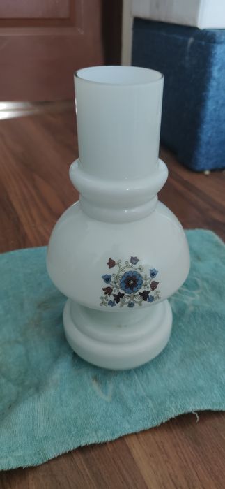 Вінтажні люстри,плафони