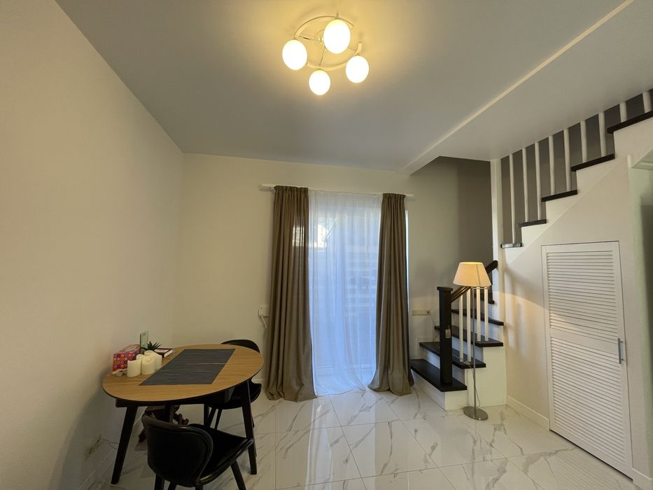 Нові Петрівці. Таун Хаус з ремонтом