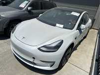 Продам Tesla model 3