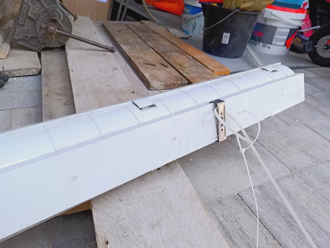 Lampa świetlówka jarzeniowka 156cm