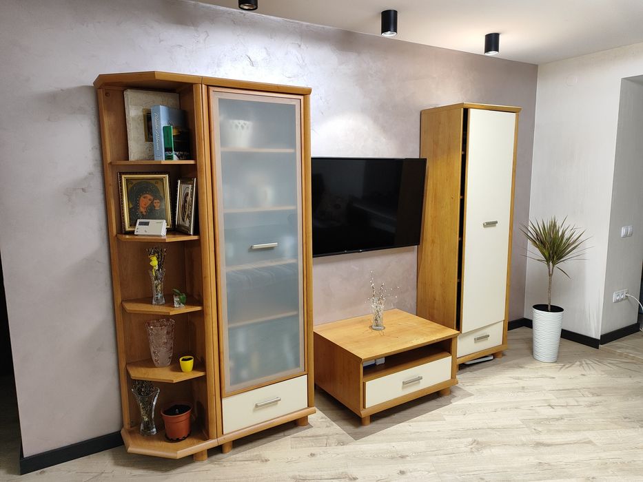 Стінка у вітальню, дитячу польського виробника