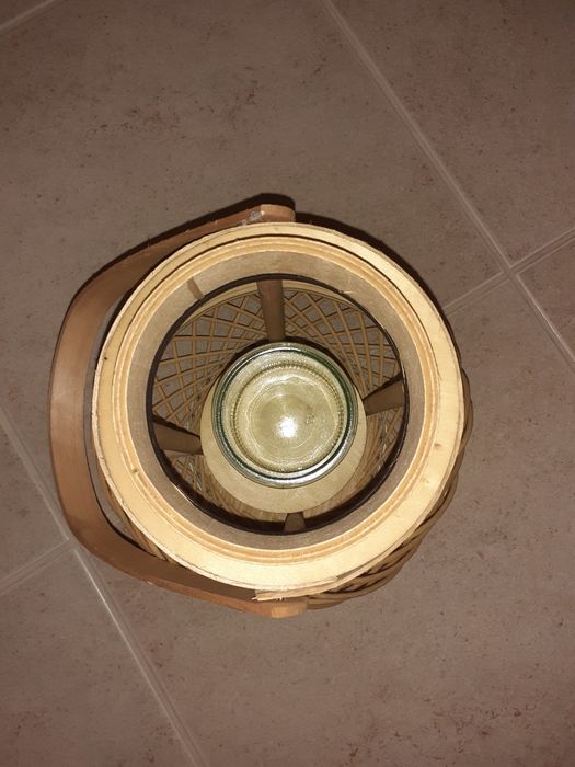 Lanterna ráfia. Tamanho 28 cm