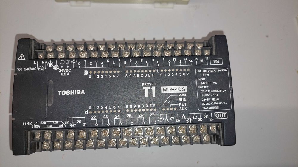 Sterownik PLC Toshiba MDR40S