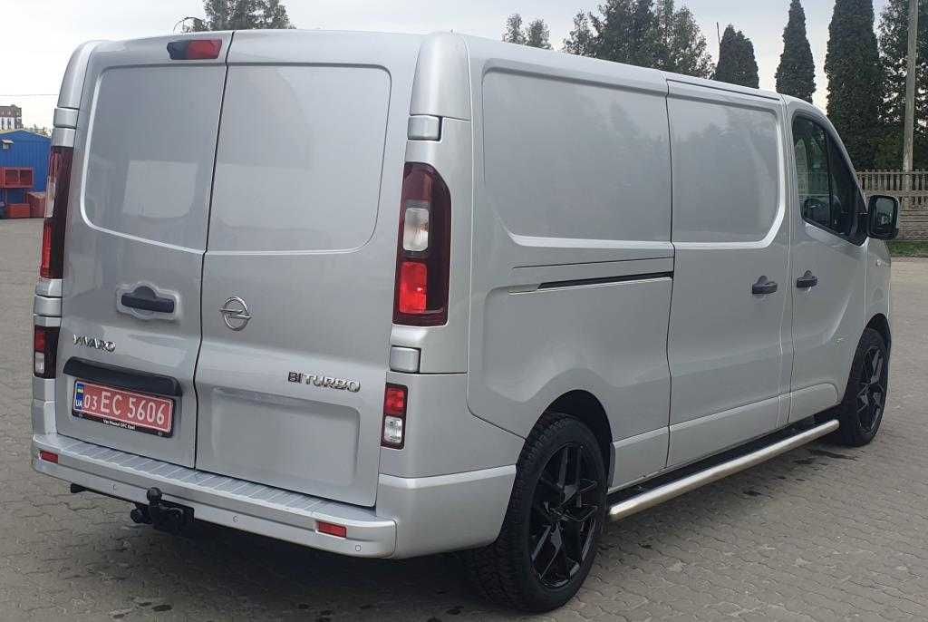 Opel Vivaro LONG