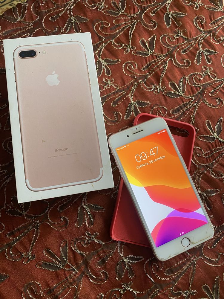 iPhone 7 Plus з коробкою, АКБ 77%