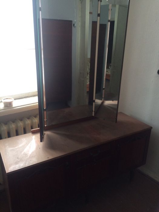 Продам трельяж