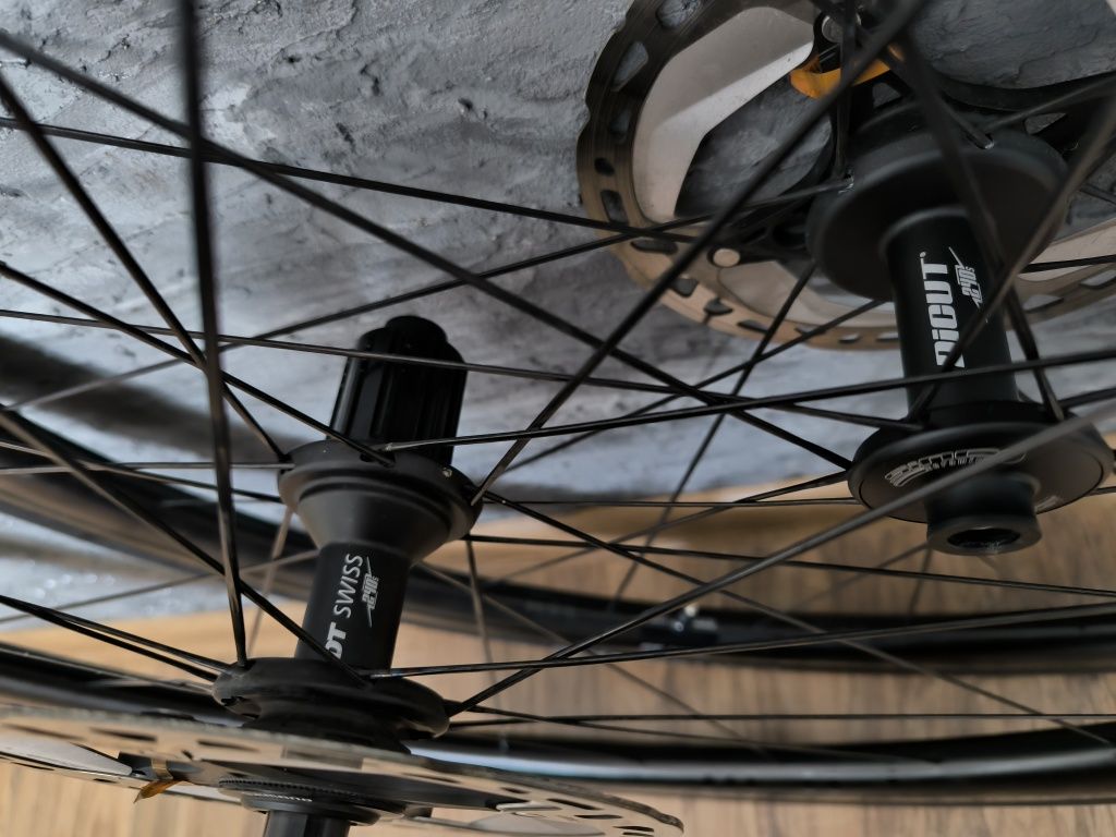 Koła rowerowe karbon DT Swiss PRC 1100 Dicut