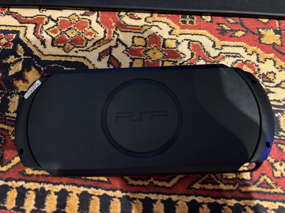 PSP-E1004 street