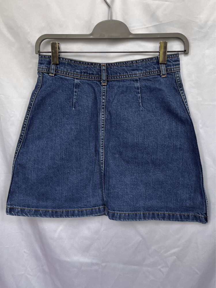 Trapezowa jeansowa spódniczka z guzikami Zara XS