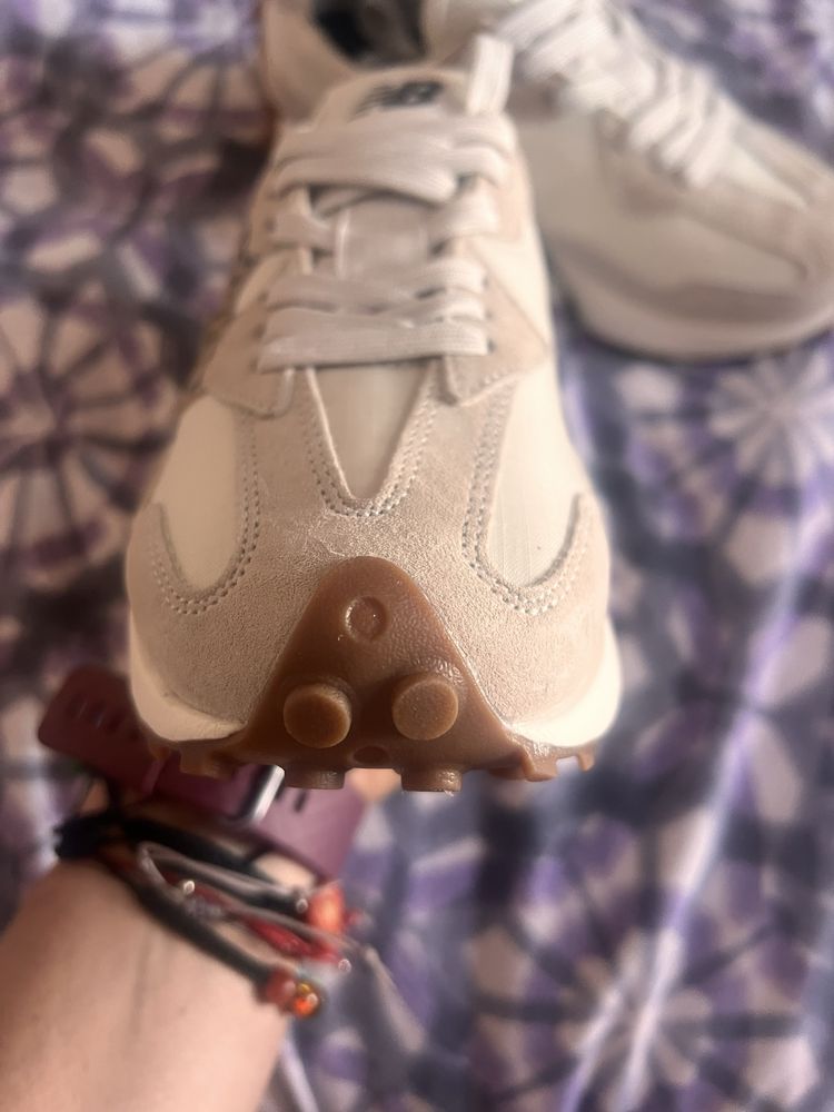 Buty New Balance panterka 327