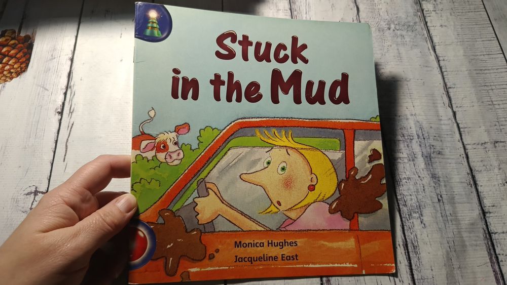 Дитяча книга англійською Stuck in the Mud Monica Hughes, Jacqueline Ea