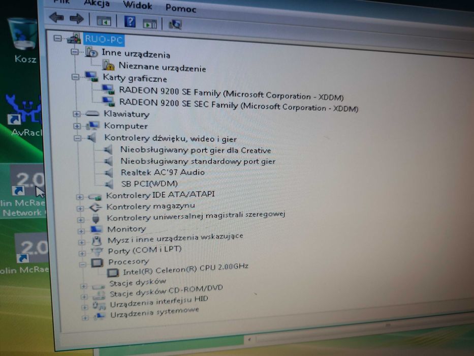 Komputer GIGABYTE GA-8IR533 grafika radeon 9200 muzyczna realtek