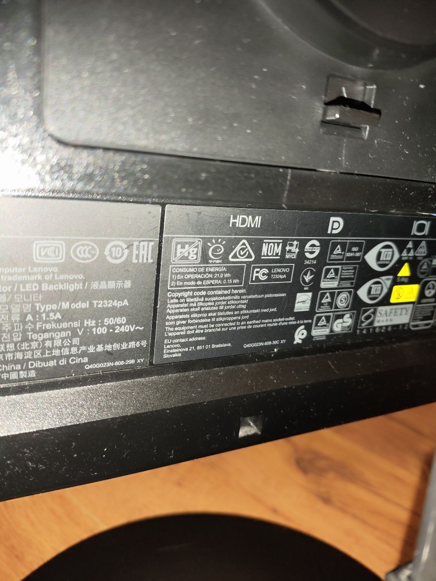 Monitor Lenovo ThinkVision – możliwa dostawa do Katowic