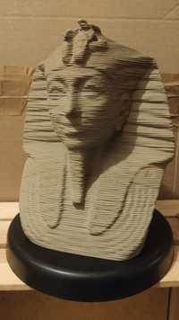 Puzzle 3D król Tutanchamon.