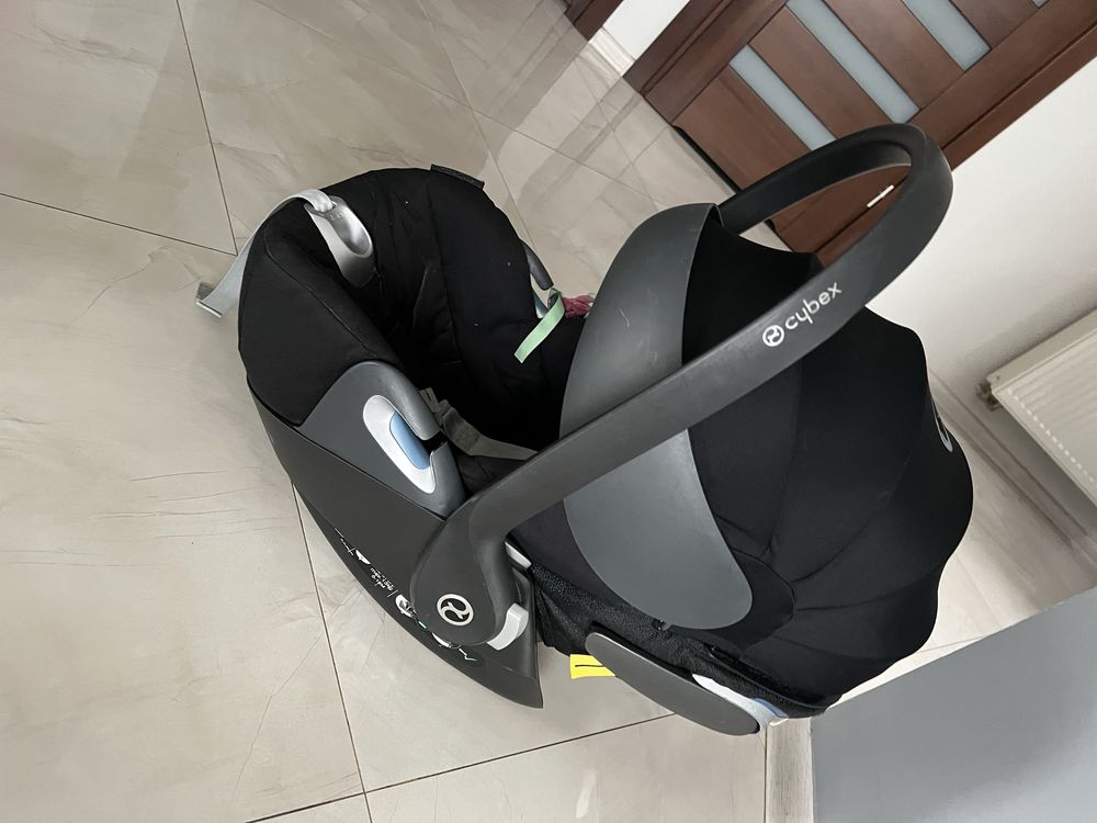Fotelik Cybex  Could i-Size z baza obrotowa